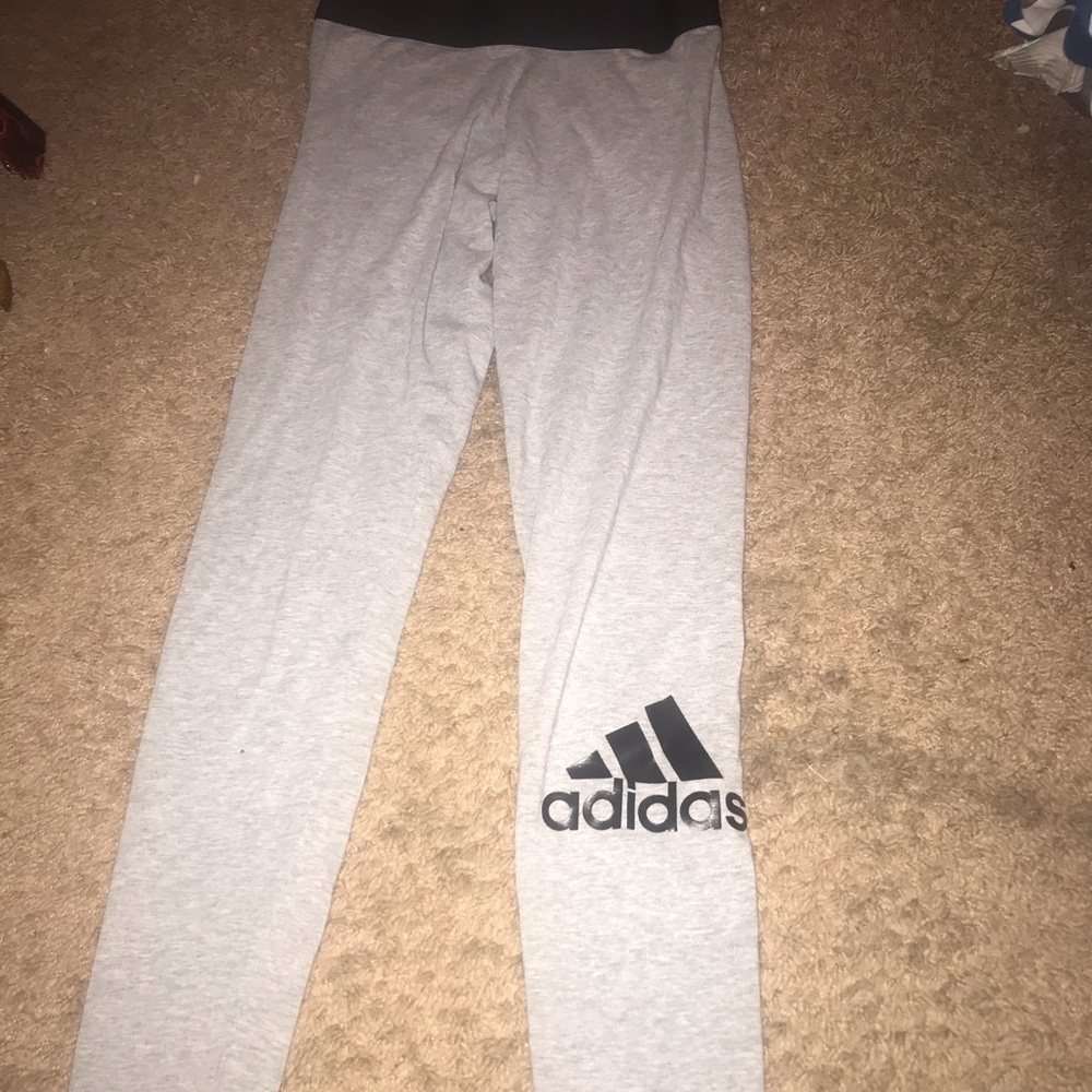 XS Adidas leggings,